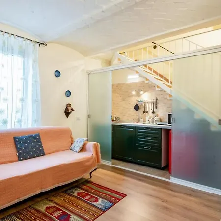 Apartment La Casa Di Anacleto 1 Parma